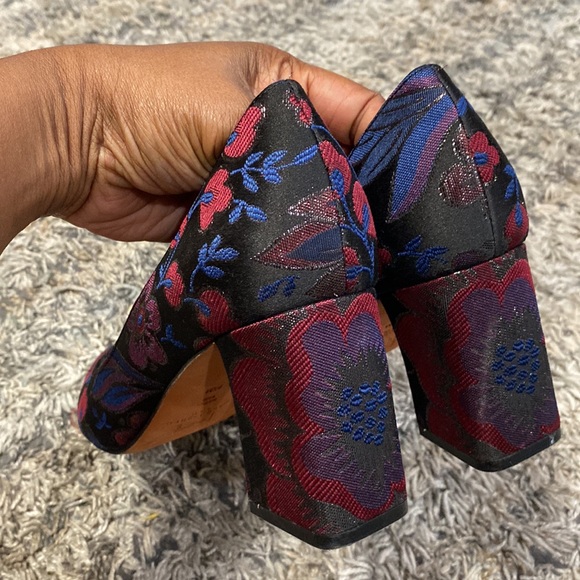 Mark Fisher pointed toe square block heel fabric upper leather sole size 8.5. - Picture 4 of 12